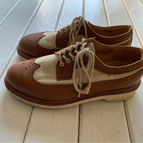 Dr. Martens shoes. Excellent condition. Size 5UK - Picture 3 of 3